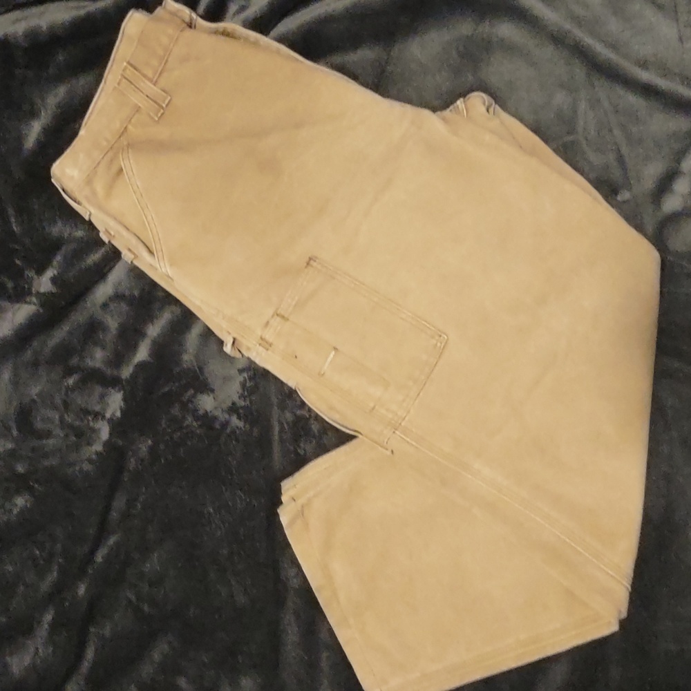 Men's Carhartt Tan Cargo Pants - Picture 3 of 7
